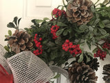 Icy Mistletoe & Icy Pinecones