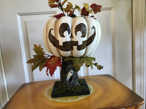 Cream Pumpkin Display