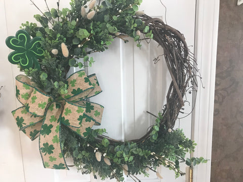 St Patrick’s Day Wreath/Metal Shamrock