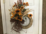 Straw wreath/Sunflowers