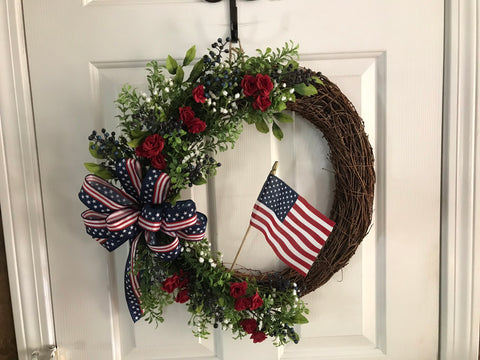 Patriotic Wreath with Boxwood